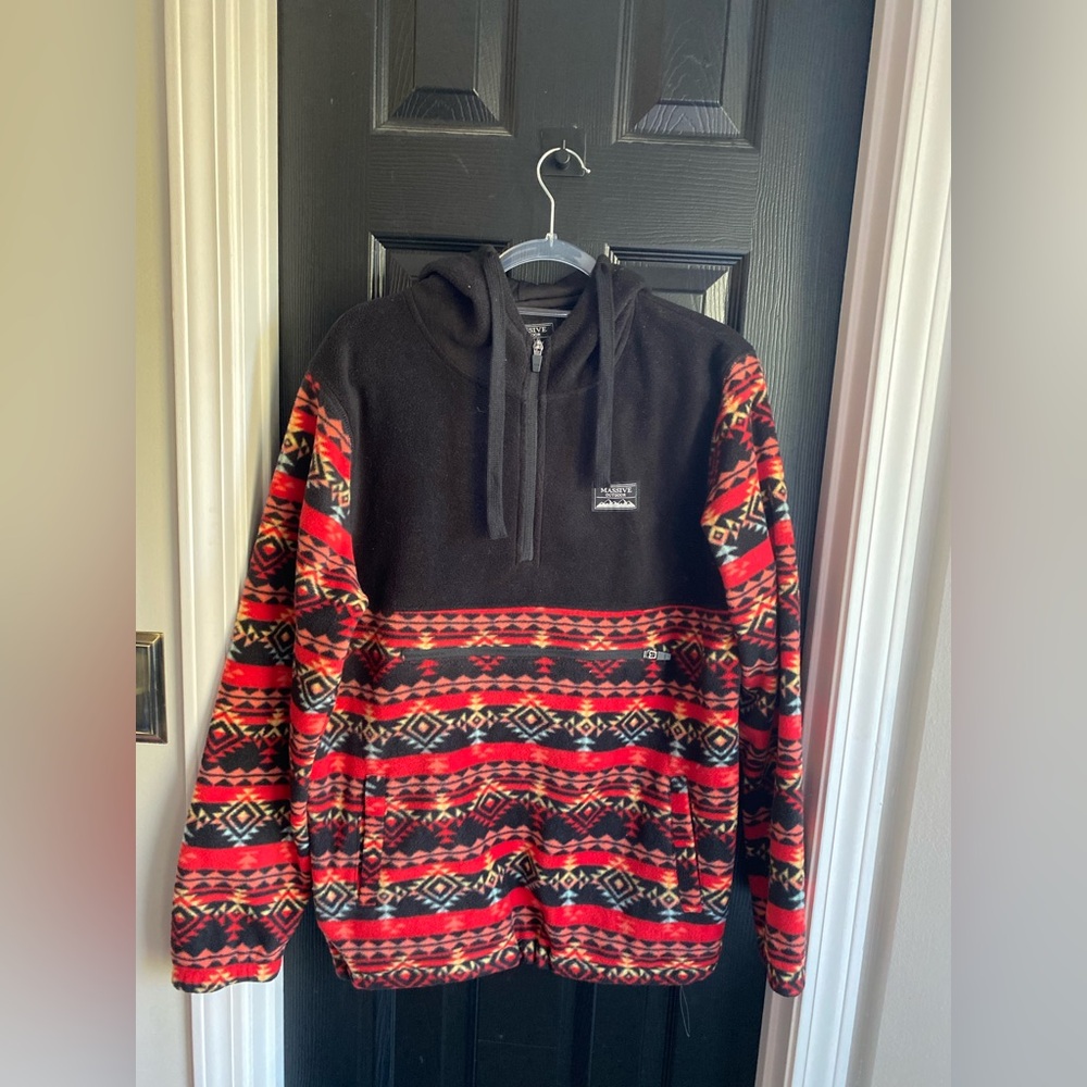 Massive Outdoor Red Aztec Fleece Sweatshirt  Southwest Quarter Zip-Size M